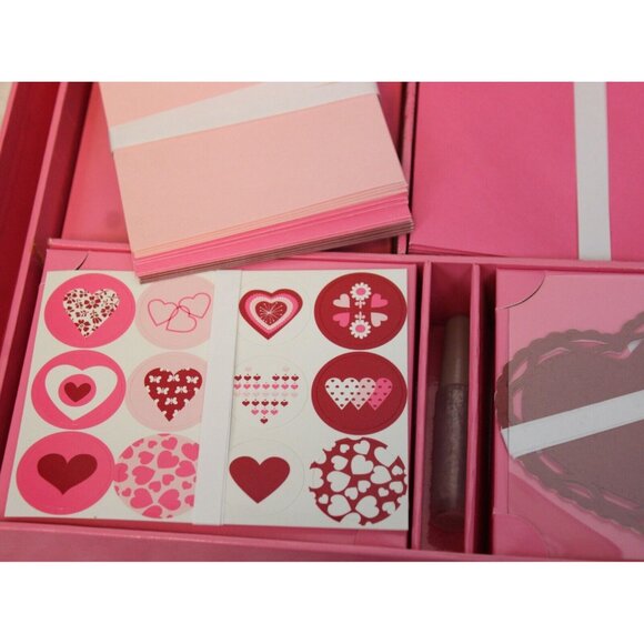 Gap Valentine's 12 Card Making Kit Envelopes Stickers Glitter Pens Glue Storage - Picture 6 of 15